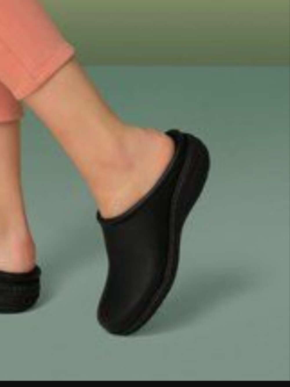 Ladies 7.5-8 Aertrex Robin slip resistant clogs black Leather arch support exc - Picture 15 of 15